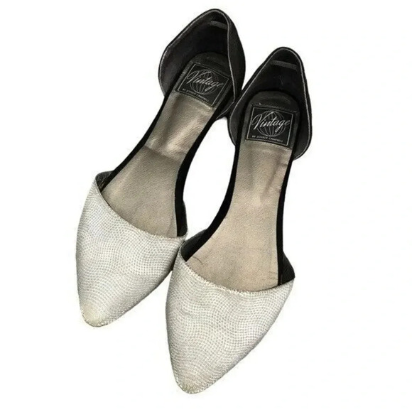 Jeffrey Campbell Vintage In Love Black Silver D'Orsay Flats 7 - Picture 1 of 2